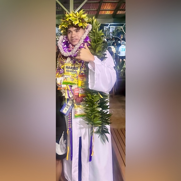 Meet your Poshers, Mom & Daughter Tandem!Beauty begins when u decide to be U!-CC - Picture 8 of 17